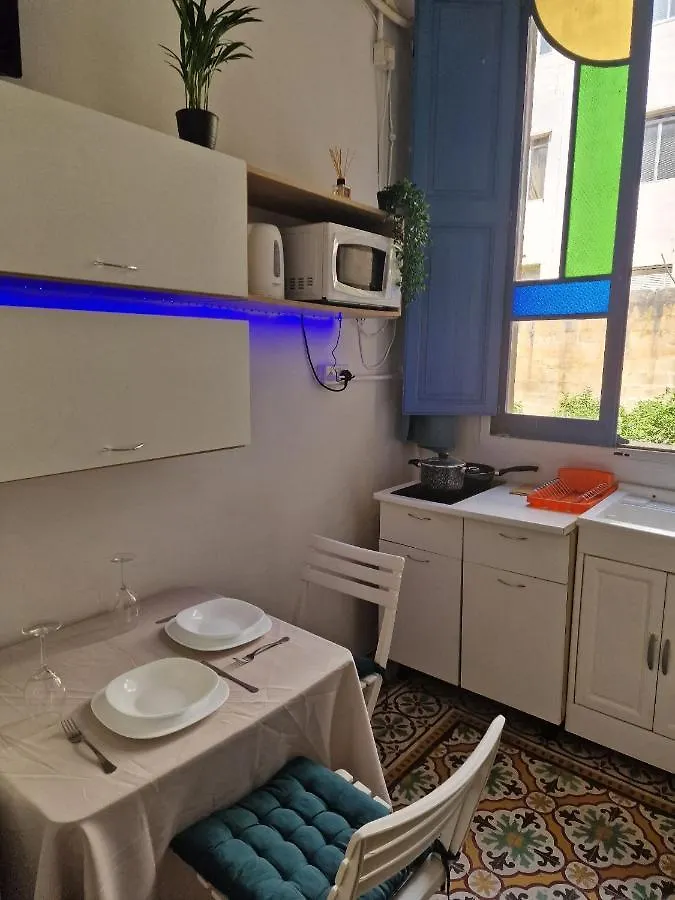 New Cosy & Bright Studio Apartment In Sliema Gzira
